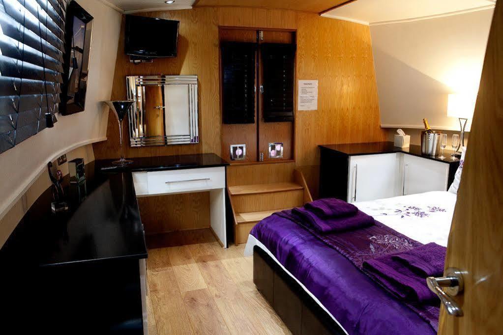 The Joker Boat 호텔 리버풀 외부 사진